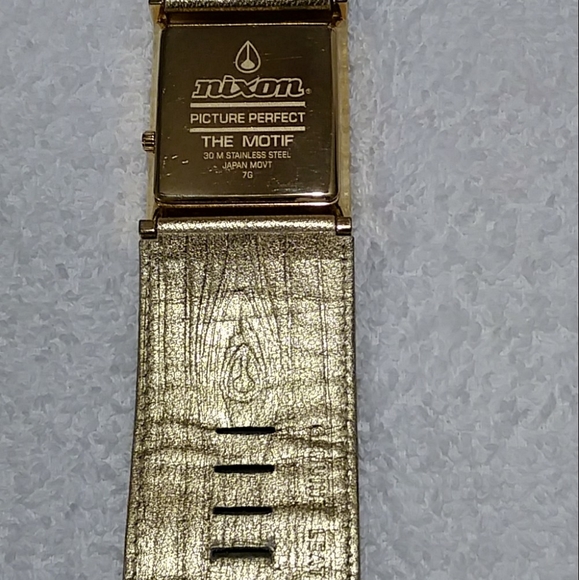 Watch - Picture 5 of 5